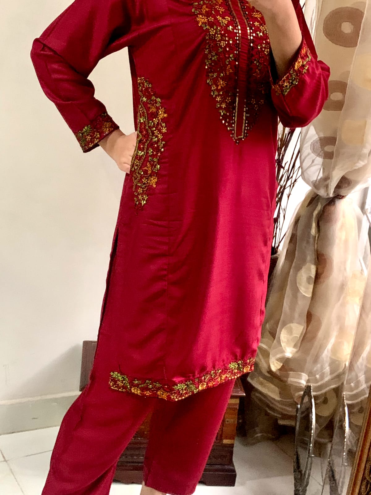 Pocket Sequence Embroidered 2-PIECE
