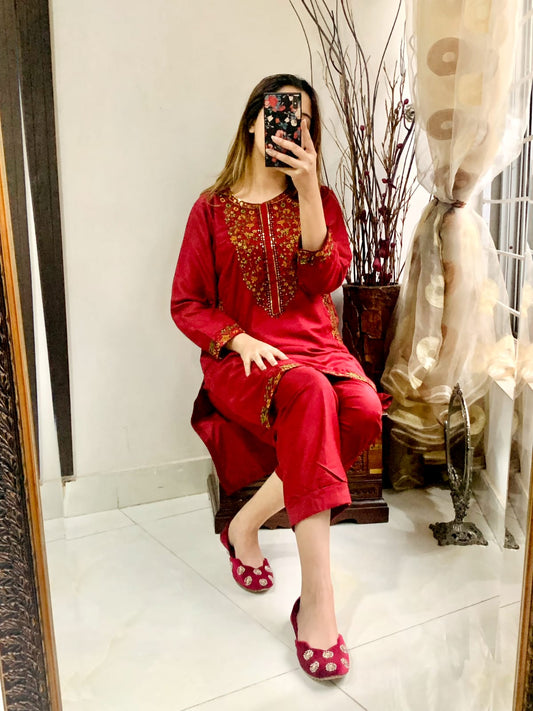 Pocket Sequence Embroidered 2-PIECE