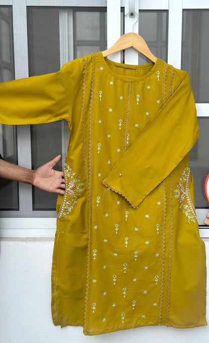 2-Piece Stitched Dress Premium Quality