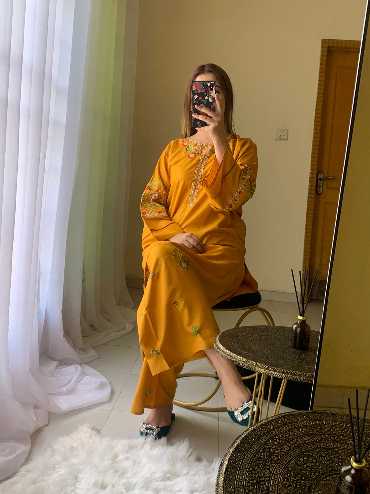 Zar-e-Hina 2-Piece Stitched Embroidered Dress Premium Quality