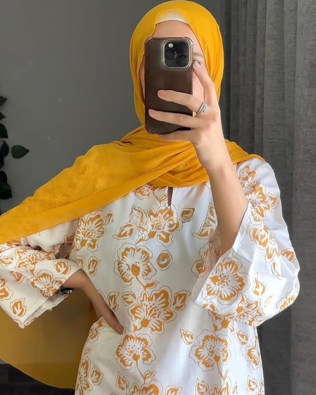 "Floral Fusion Set"